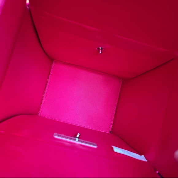 Vintage Valeria Stevens Takeaway Fabric Hot Pink Purse - Picture 10 of 13